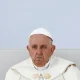 Papa Francisco tem 'quadro clínico complexo' e tratamento será modificado